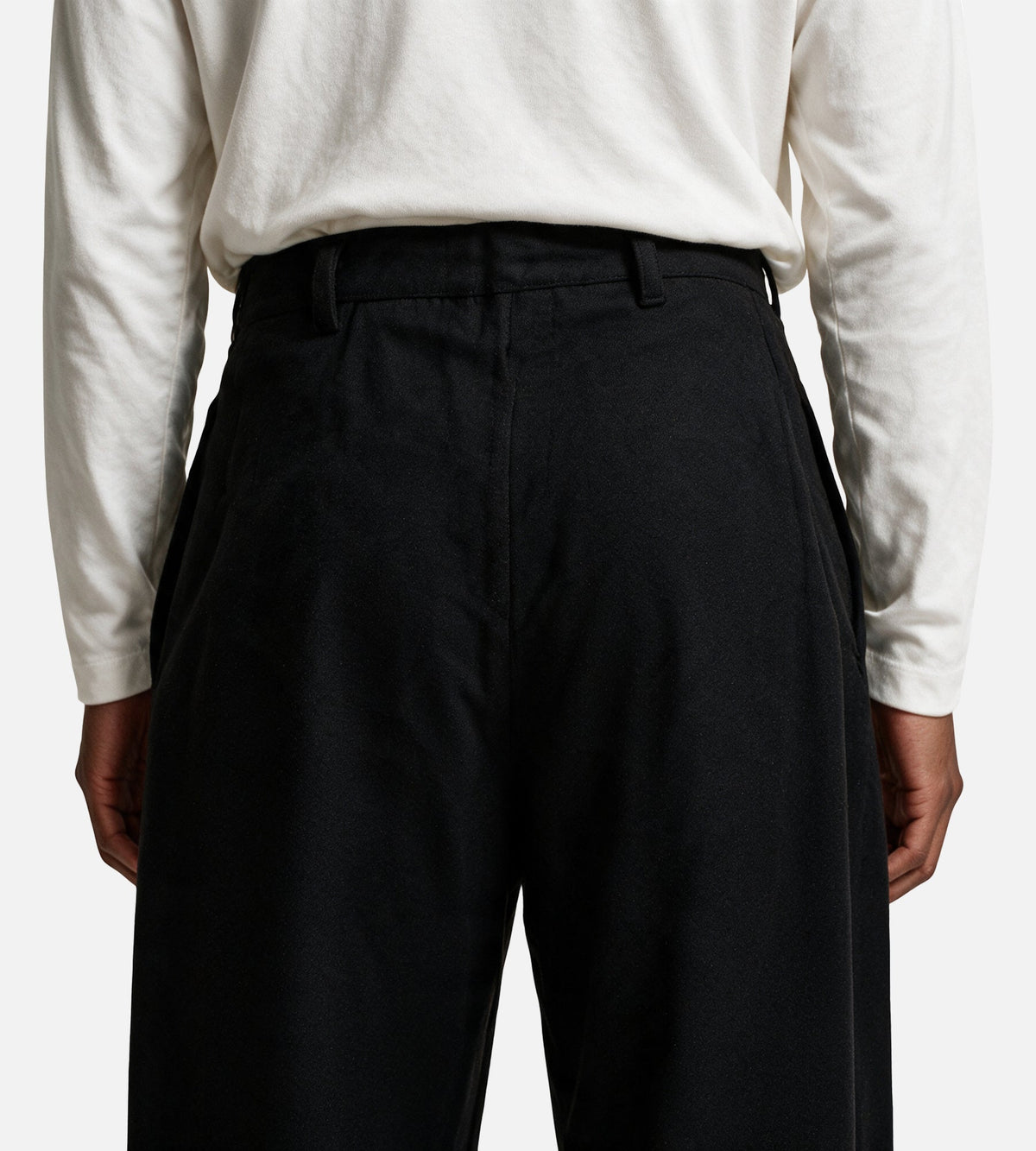 Arte Antwerp Wool Pleated Gallery Pants Black