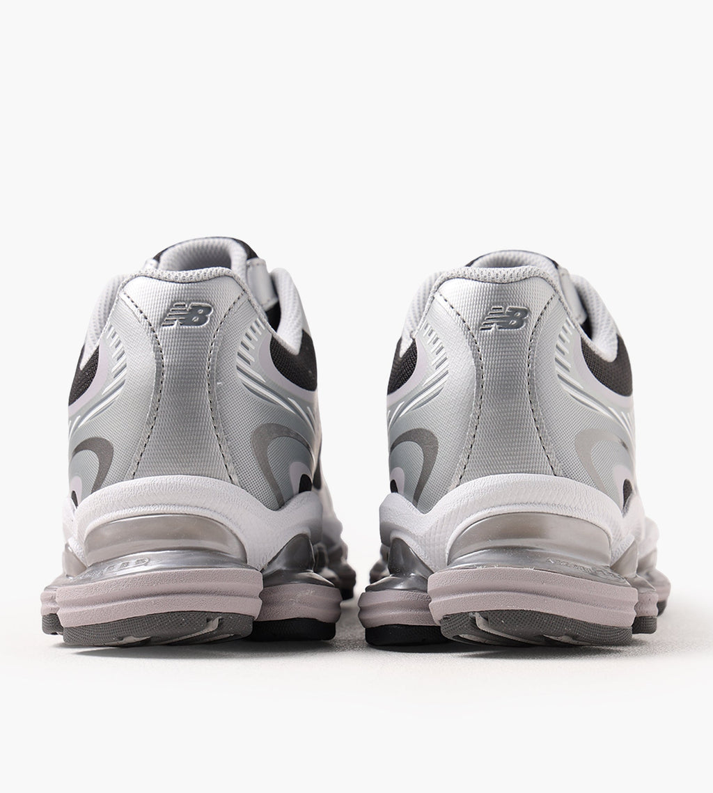 New Balance U20003OZ Silver Metallic