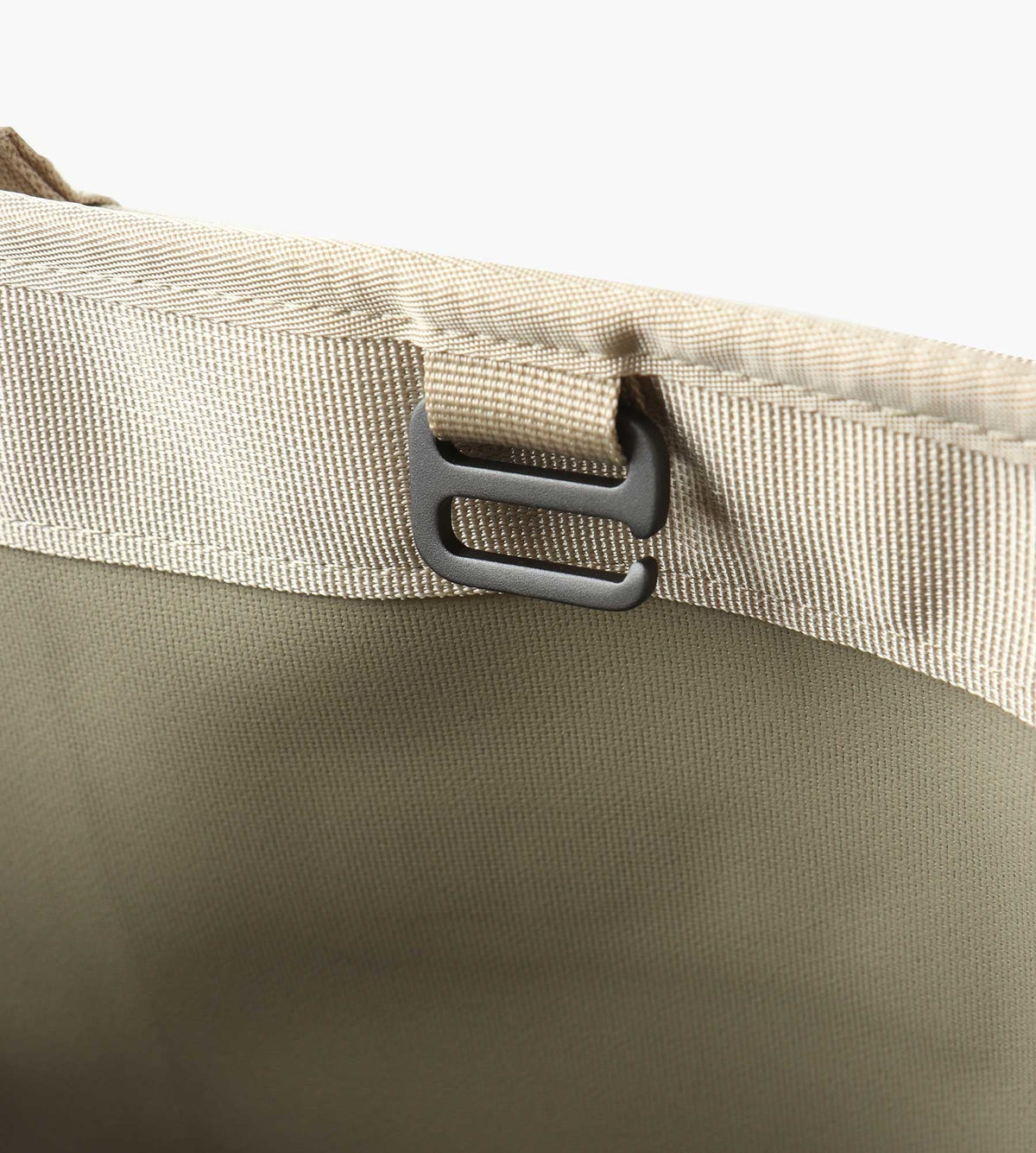 YETI Camino Carryall 35 Everglade Sand