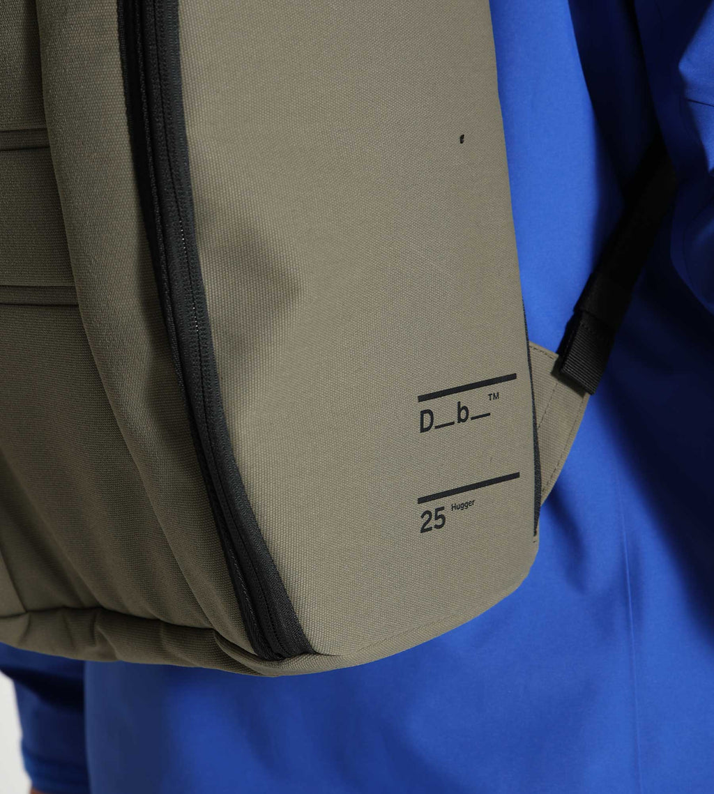 D__b__™ Hugger Backpack 25L Mash Green