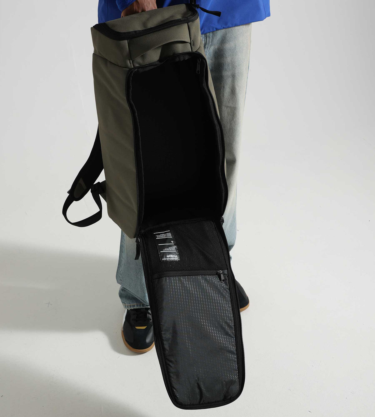 D__b__™ Hugger Backpack 25L Mash Green