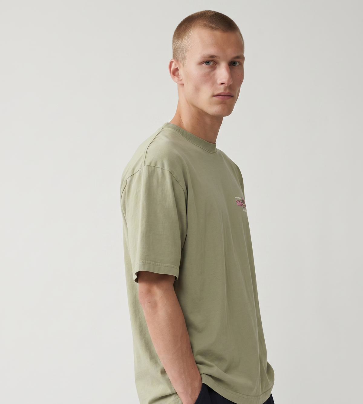 New Amsterdam Surf Association Lilies Tee Sea Grass