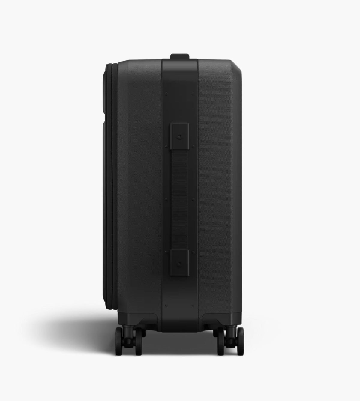 D__b__™ Ramverk Pro Front-access Carry-on Black Out